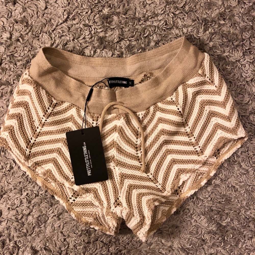 Brand new with tags Prettylittlething knit shorts!